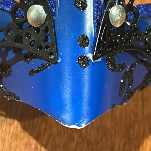 Masquerade Costume Mask - Picture 5 of 5